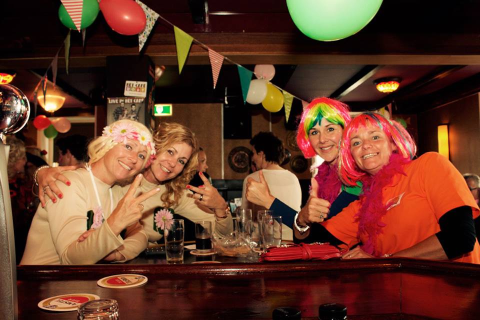 2016 Het cafe Facebook (12).jpg